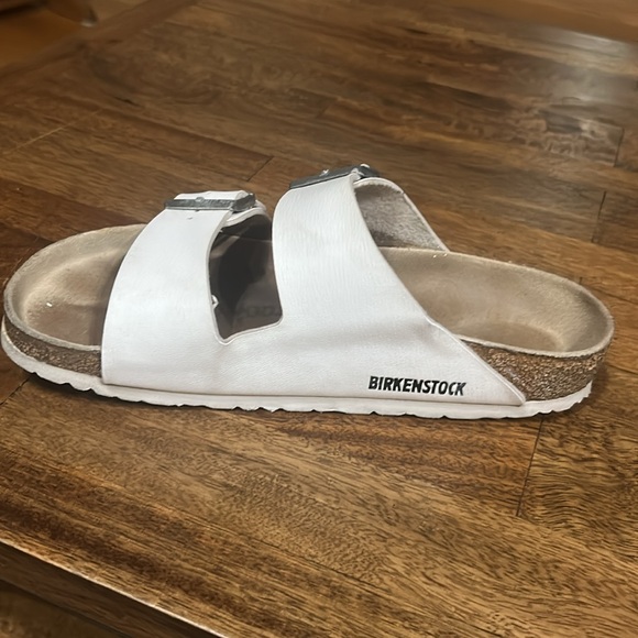 Birkenstock, Arizona sandal in white size 7 - Picture 4 of 10